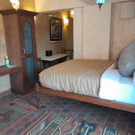 Woodmere Grand Hotel & Serviced Apartments Найроби Екстериор снимка