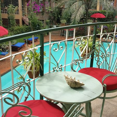 Woodmere Grand Hotel & Serviced Apartments Найроби Екстериор снимка